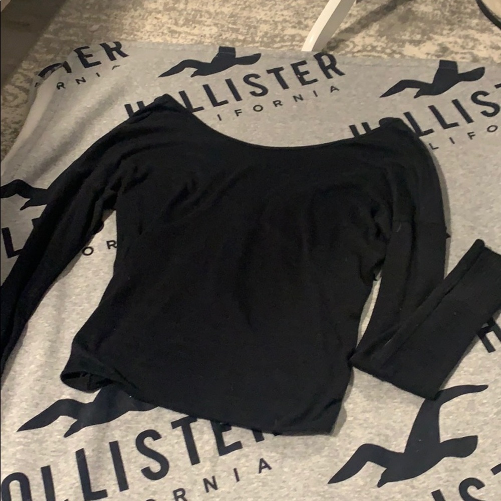Dark navy top